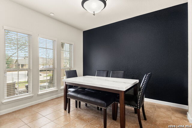 Image 4 of 27 For 721 Great Cloud