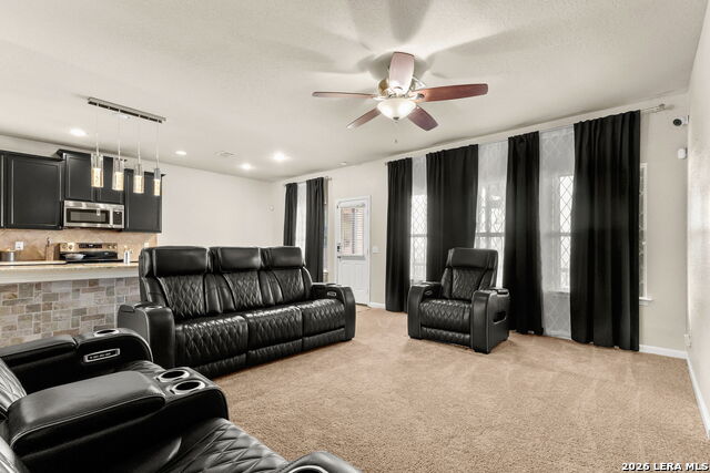 Image 8 of 27 For 721 Great Cloud