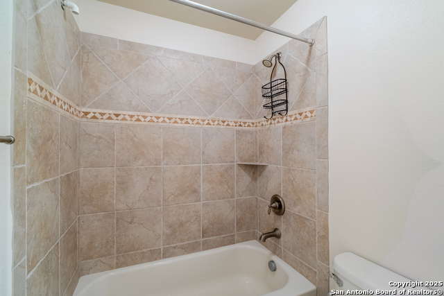 Image 14 of 37 For 10955 Wurzbach Rd.  1007