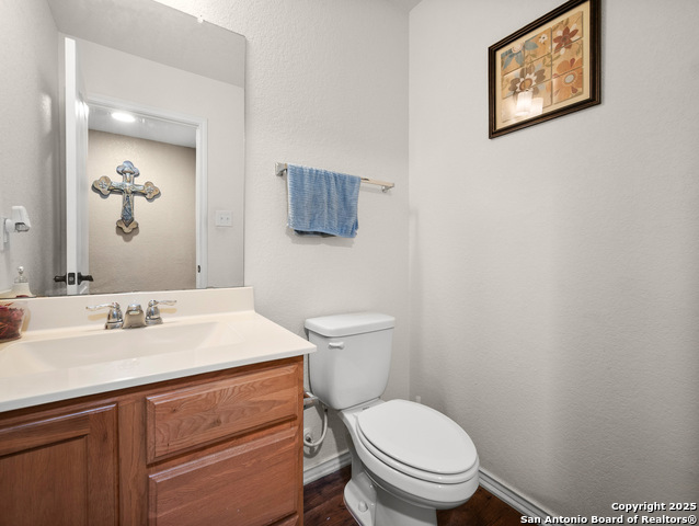 Image 27 of 38 For 8335 Pioneer