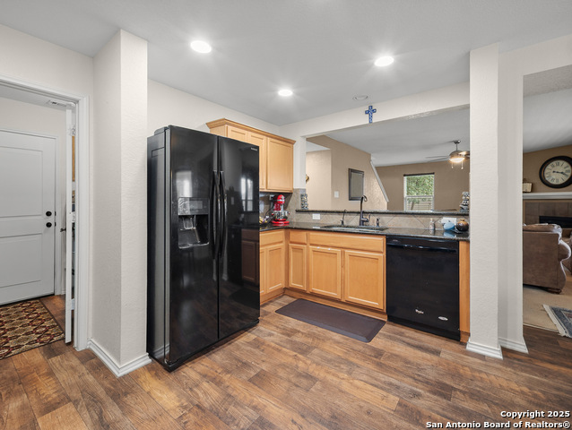 Image 8 of 38 For 8335 Pioneer