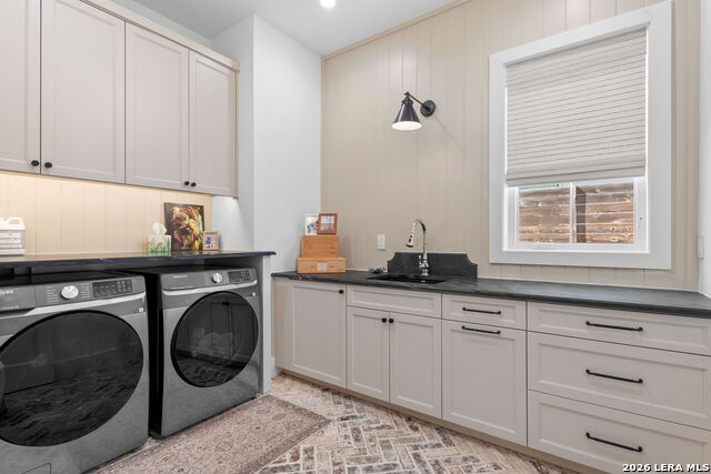 Image 28 of 37 For 808 Canterbury Hill St