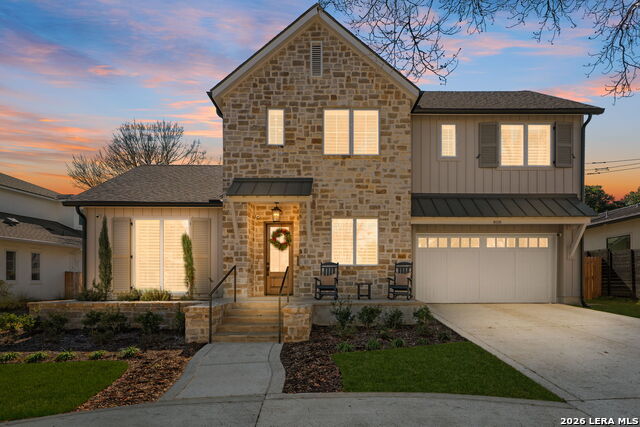 Image 3 of 37 For 808 Canterbury Hill St