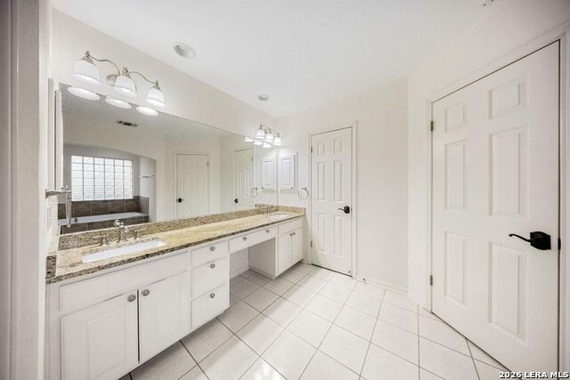 Image 17 of 31 For 2231 Bentoak