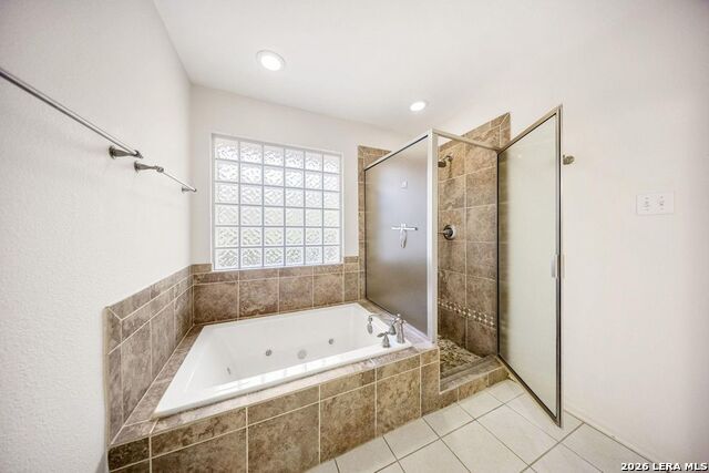 Image 18 of 31 For 2231 Bentoak