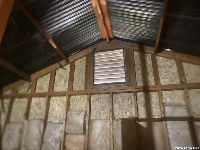 Listing photo id 14 for 5406 Sir Robert