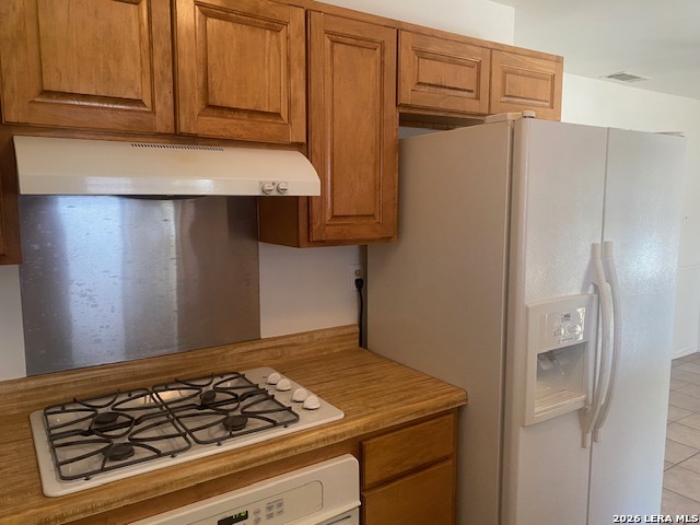 Listing photo id 2 for 5406 Sir Robert