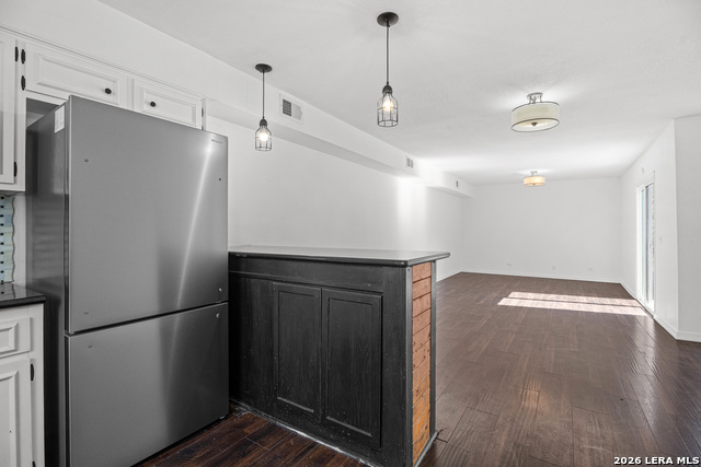 Image 13 of 37 For 11840 Sandman St  157