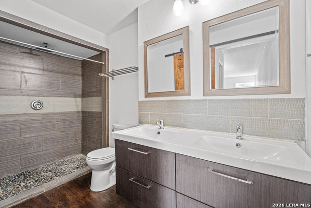 Image 21 of 37 For 11840 Sandman St  157