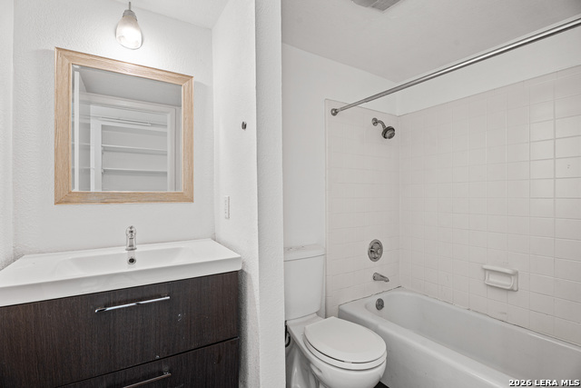 Image 26 of 37 For 11840 Sandman St  157