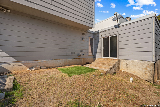 Image 30 of 37 For 11840 Sandman St  157