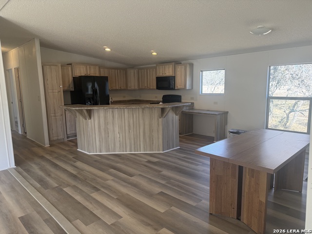 Image 4 of 26 For 405 B Frio N