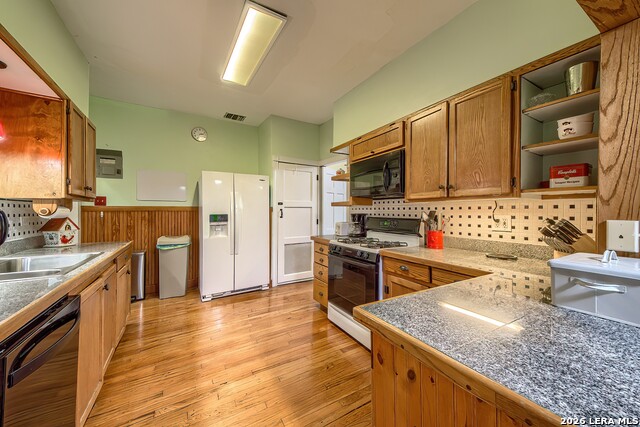 Image 18 of 35 For 281 Mariposa W