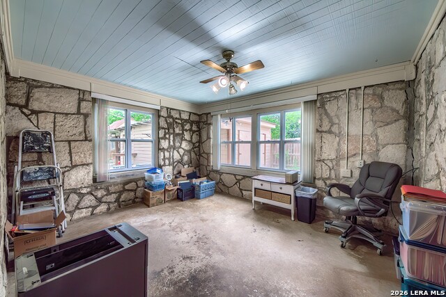 Image 29 of 35 For 281 Mariposa W