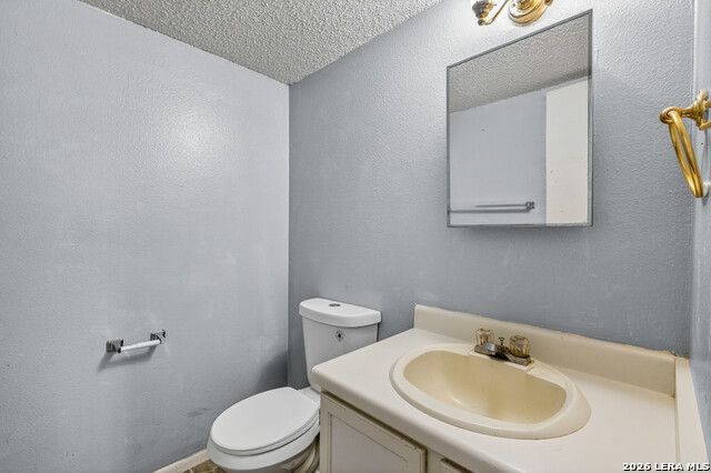 Image 14 of 30 For 8146 Easy Meadow