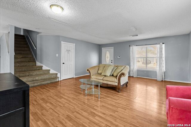 Image 6 of 30 For 8146 Easy Meadow