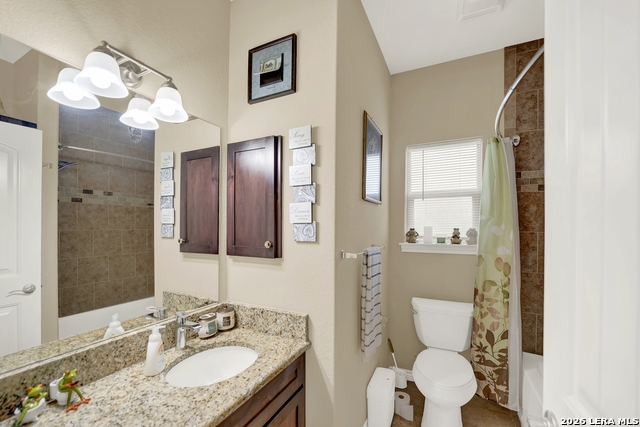 Image 10 of 32 For 11669 Flores