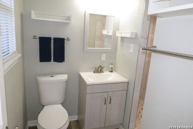 Image 13 of 25 For 710 Karen Ln