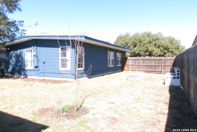 Image 21 of 25 For 710 Karen Ln