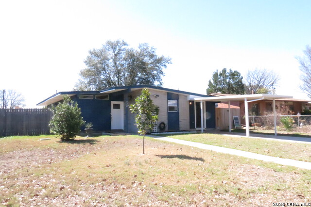 Image 24 of 25 For 710 Karen Ln