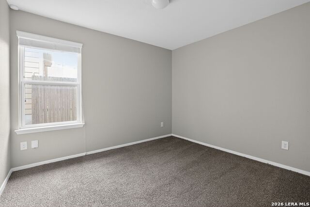 Image 14 of 32 For 9527 Apple Ridge Ln