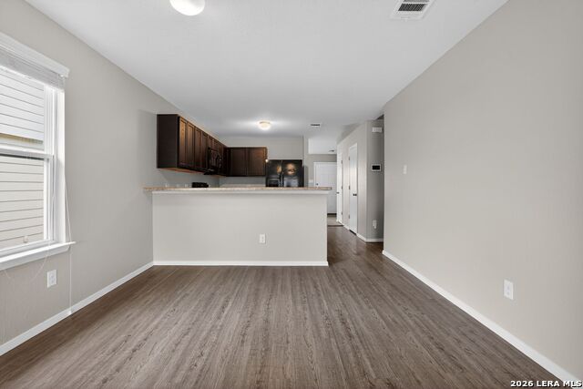 Image 17 of 32 For 9527 Apple Ridge Ln