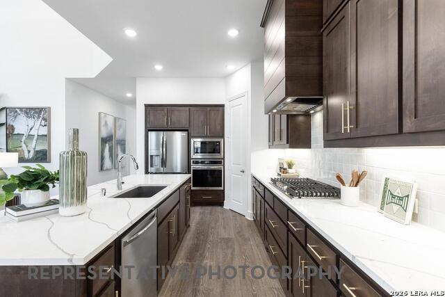 Image 4 of 21 For 511 Safari Ridge