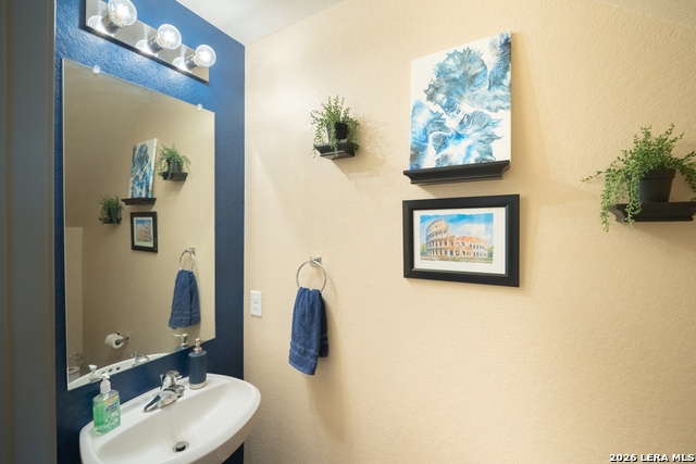 Image 11 of 18 For 6139 Lakefront