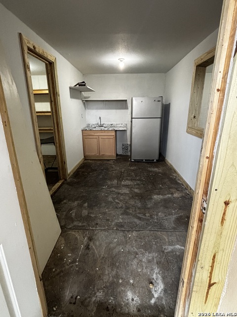 Image 4 of 13 For 116 Malone  