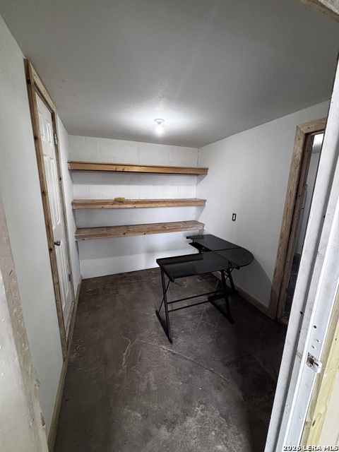 Image 5 of 13 For 116 Malone  