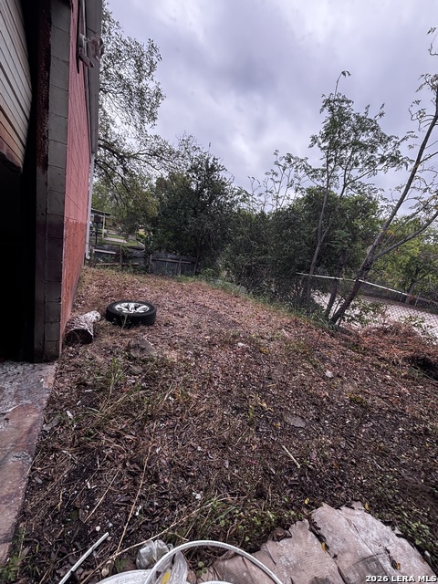 Image 8 of 13 For 116 Malone  