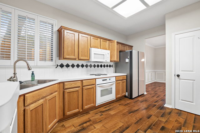 Image 14 of 47 For 2634 Lakehills St