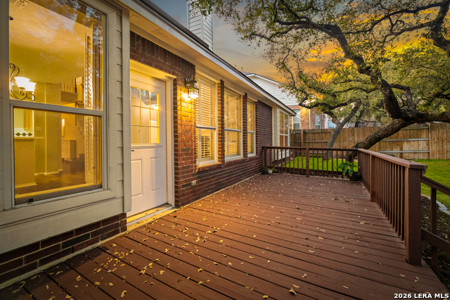 Image 32 of 47 For 2634 Lakehills St