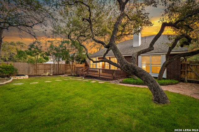 Image 35 of 47 For 2634 Lakehills St