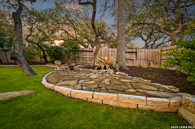 Image 39 of 47 For 2634 Lakehills St