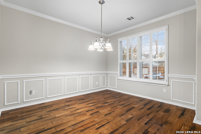 Image 4 of 47 For 2634 Lakehills St