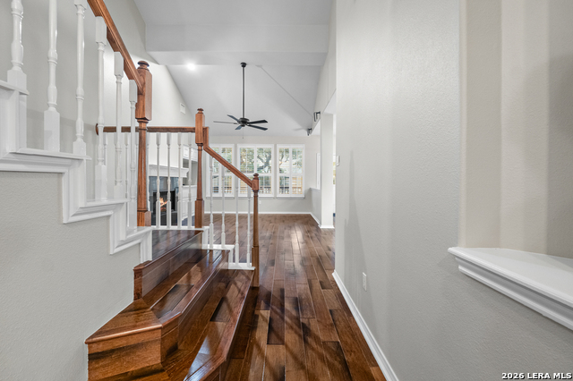 Image 7 of 47 For 2634 Lakehills St