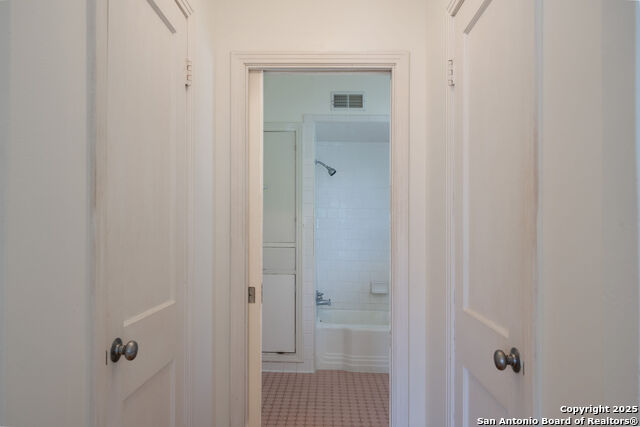 Image 21 of 27 For 133 Anne Lewis Dr