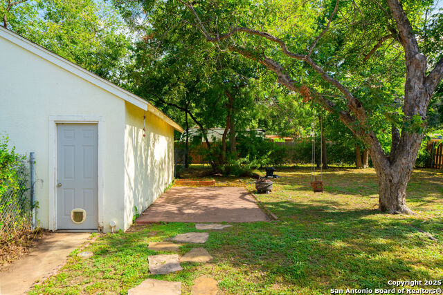 Image 24 of 27 For 133 Anne Lewis Dr