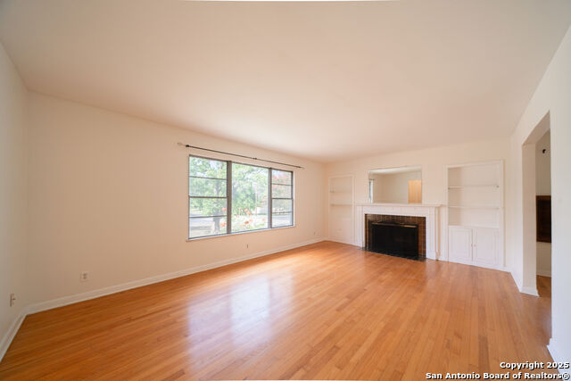 Image 6 of 27 For 133 Anne Lewis Dr