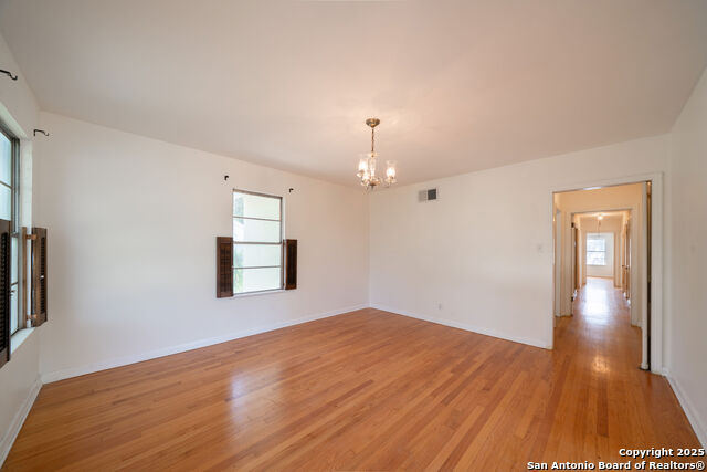 Image 9 of 27 For 133 Anne Lewis Dr