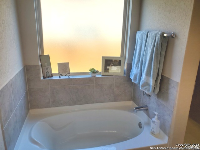 Image 19 of 41 For 1724 Stone House