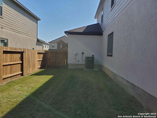 Image 33 of 41 For 1724 Stone House