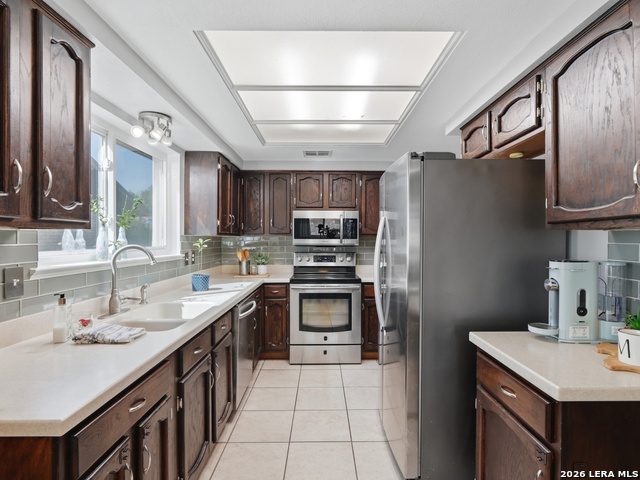 Image 12 of 40 For 8110 Timber Grove