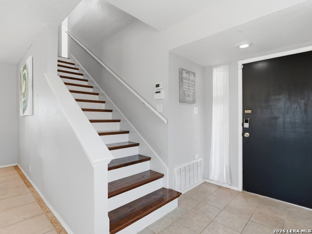 Image 17 of 40 For 8110 Timber Grove