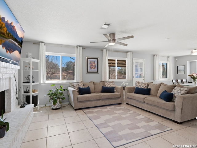 Image 6 of 40 For 8110 Timber Grove