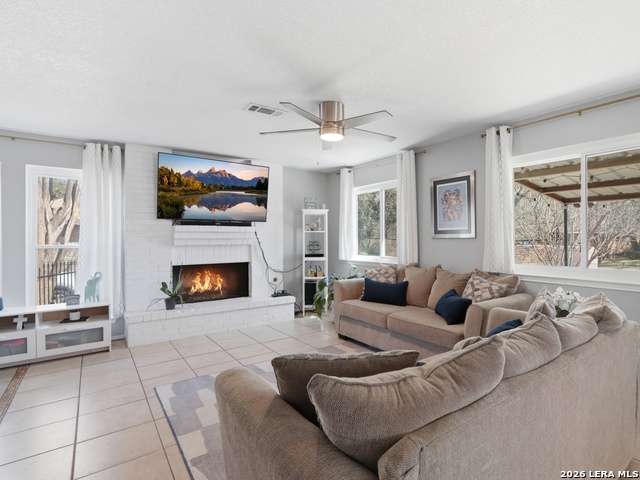 Image 7 of 40 For 8110 Timber Grove