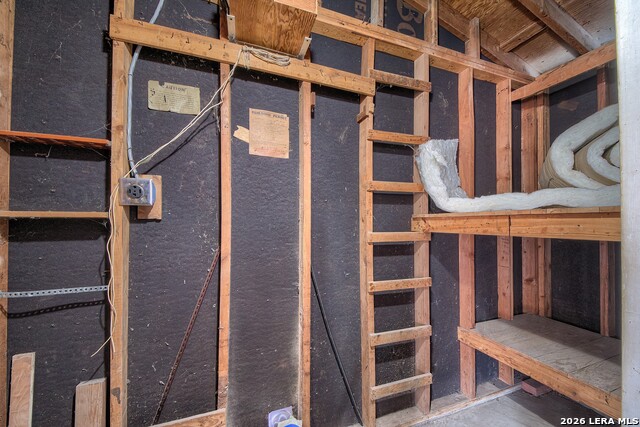 Image 30 of 30 For 3710 Van Dyke