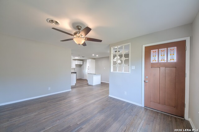 Image 5 of 30 For 3710 Van Dyke