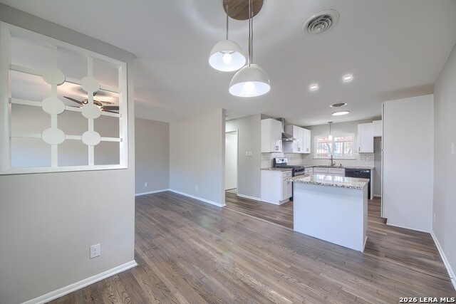 Image 8 of 30 For 3710 Van Dyke